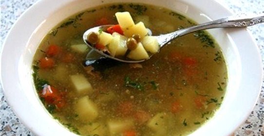Суп с зеленым горошком
