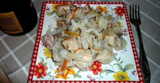 Каша рисовая с курочкой и овощами