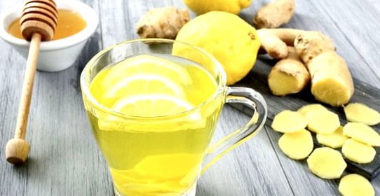 Зеленый чай с имбирем, лимоном и медом