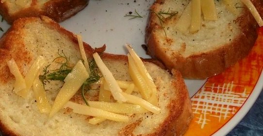 Гренки по‑итальянски с сыром и укропом