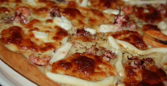 Пицца Бьянка с морепродуктами