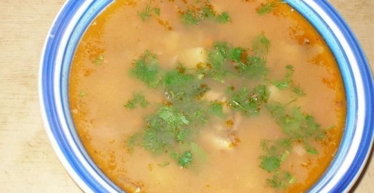 Вкусный рыбный суп из кильки в томатном соусе