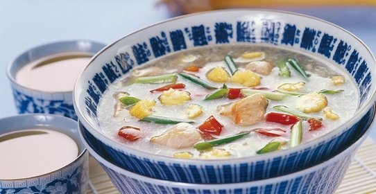 Куриный суп с кукурузой в китайском стиле