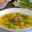 Куриный суп со свежими овощами, вермишелью и зеленым горошком