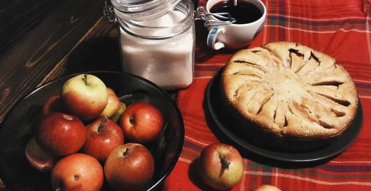 Яблочный пирог из детства