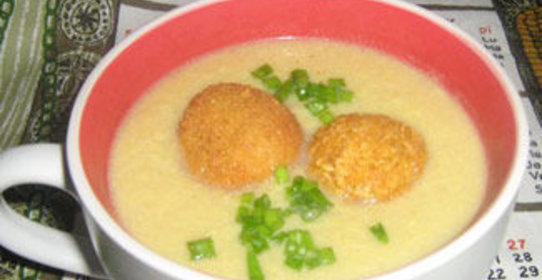 Овощной крем-суп с картофельными шариками