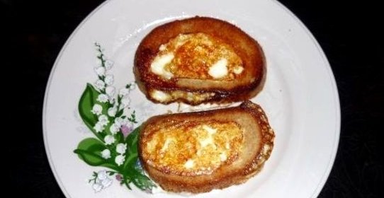 Бутерброды с яйцом на сковороде