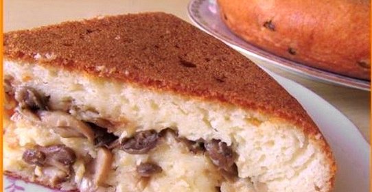 Пирог с грибами в мультиварке
