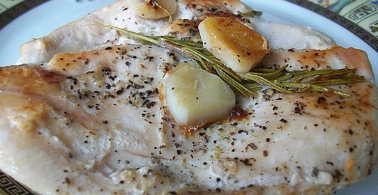 Куриное филе с розмарином