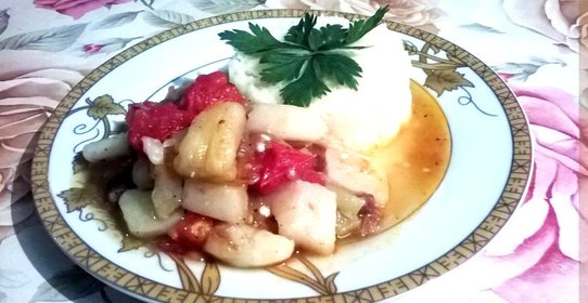 Овощное рагу с кус-кусом в мультиварке