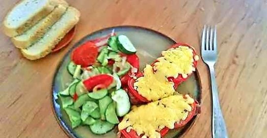 Свинина, запеченная с сыром