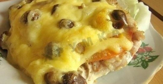 Мясо по-купечески с грибами