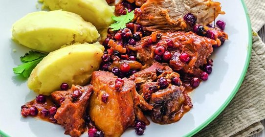Свинина с клюквой и горчицей