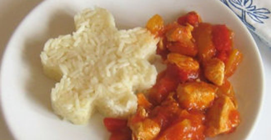 Курица с ананасами