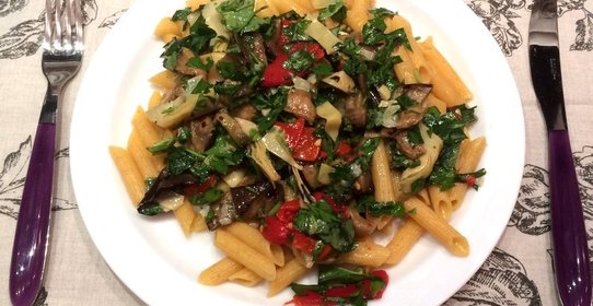 Пенне с овощным рагу