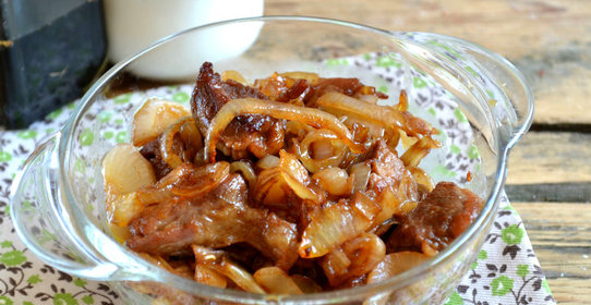 Свинина под соевым соусом