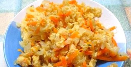 Капуста тушеная с яйцом