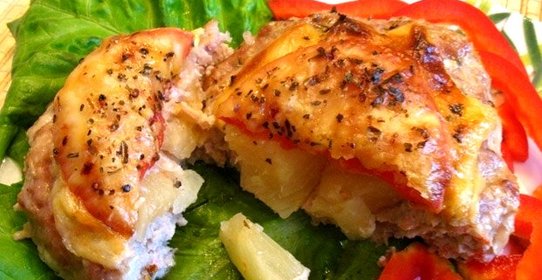 Биточки с ананасом и сыром