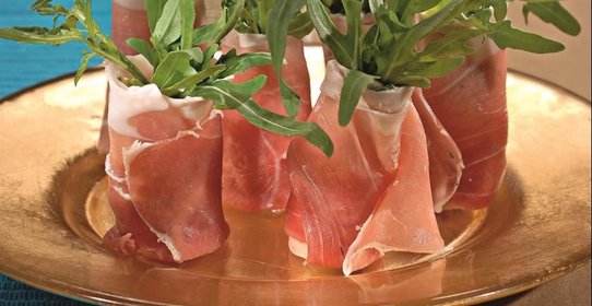 Ветчинные рулетики с руколой