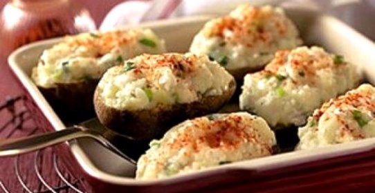 Картофель запеченный в микроволновке