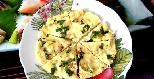 Омлет с луком