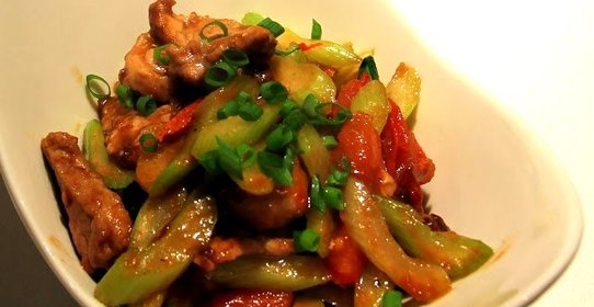 Свинина с сельдереем