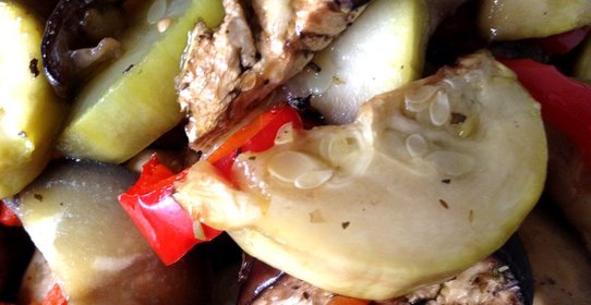 Запеченные овощи с розмарином