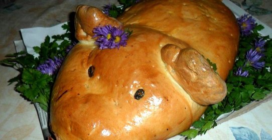 Праздничная кулебяка Поросенок