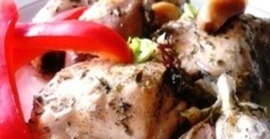 Пряная курица и 40 зубчиков чеснока