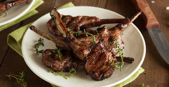 Баранина на косточке в коньяке