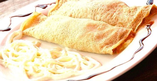 Курица в блинах