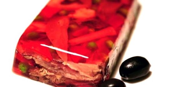 Язык под желе