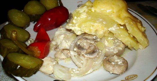 Пангасиус в сметанном соусе