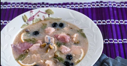 Сборная рыбная солянка