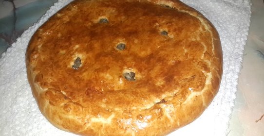 Мясной пирог с картофелем на кефирном тесте