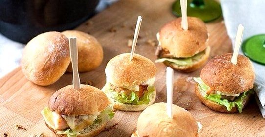 Минибургеры с семгой