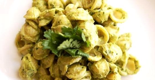 Макароны- ракушки с авокадо