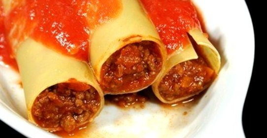 Каннеллони с фаршем в мультиварке