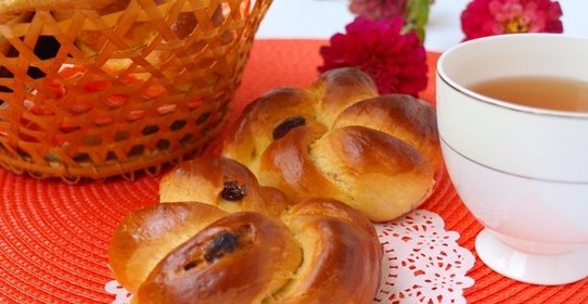 Венские булочки с изюмом