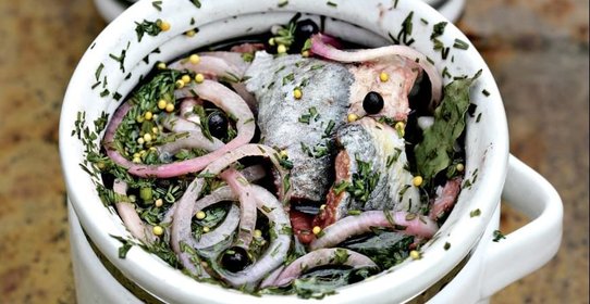 Маринованная сельдь