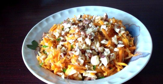 Салат из моркови и яблок