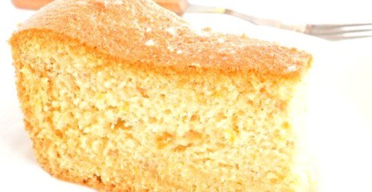 Кукурузный пирог с миндалем