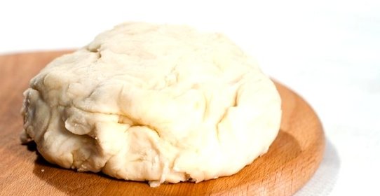 Тесто для пиццы с мёдом