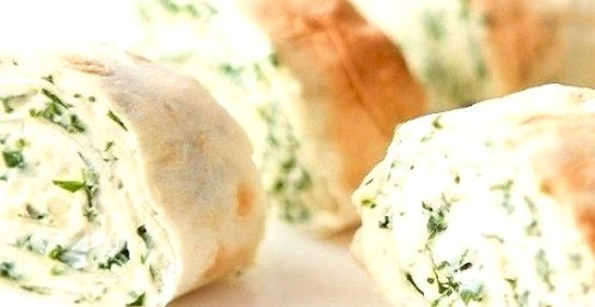 Рулет из лаваша с зеленью