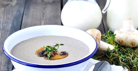 Грибной крем-суп из шампиньонов со сливками