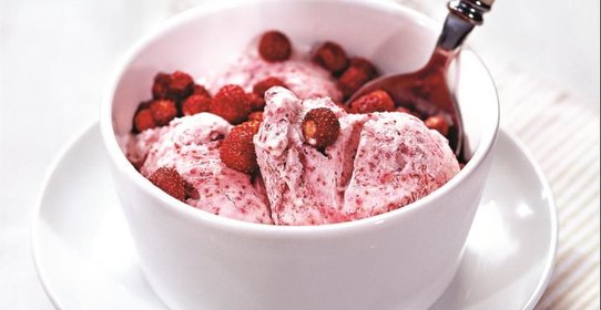 Земляничное мороженое