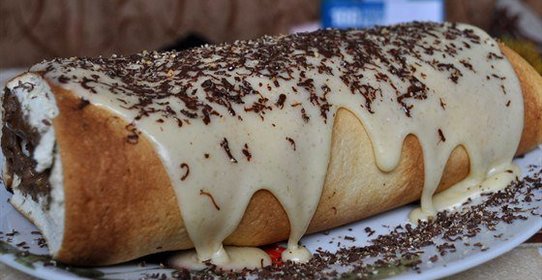 Рулет с банановой начинкой