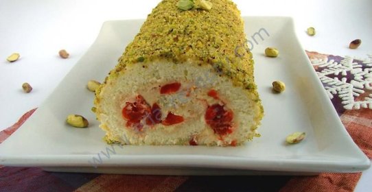 Бисквитный рулет на праздничный стол с начинкой