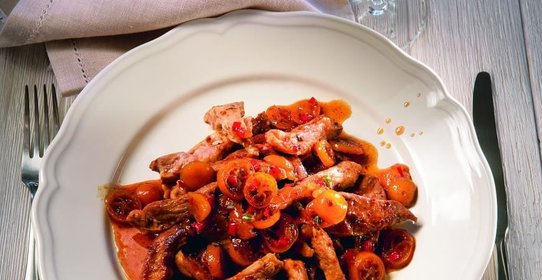 Свинина с горчицей и засахаренными кумкватами