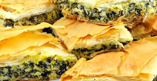 Пирог со шпинатом и сыром